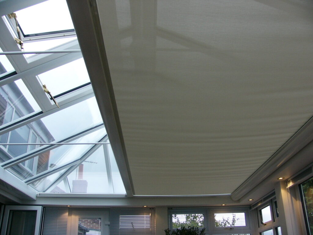 JR SK102 SkyLine David Brown OBE Derby 121