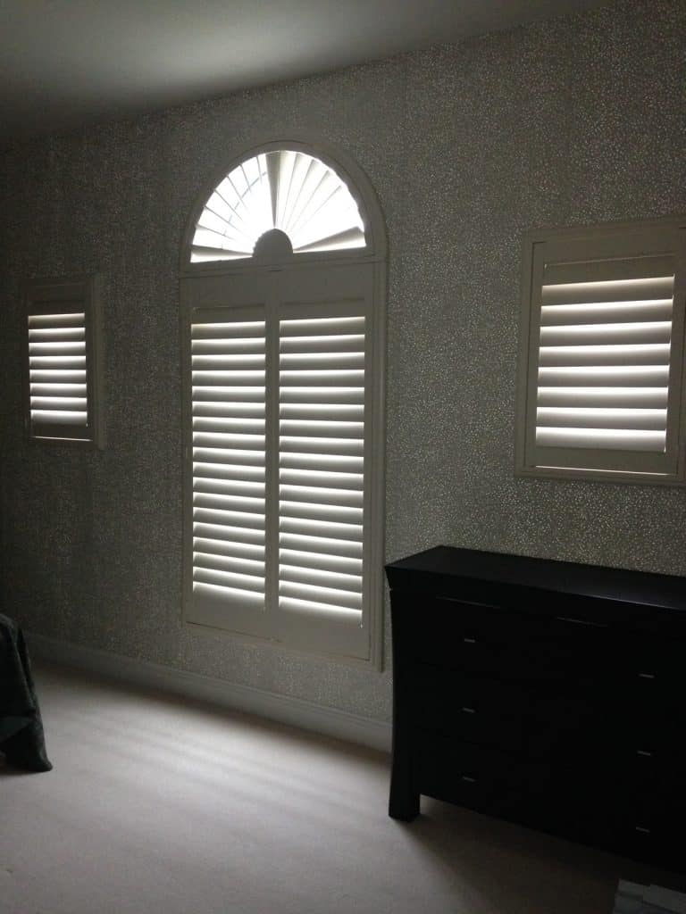 Arched Window Shutters with a Fantop