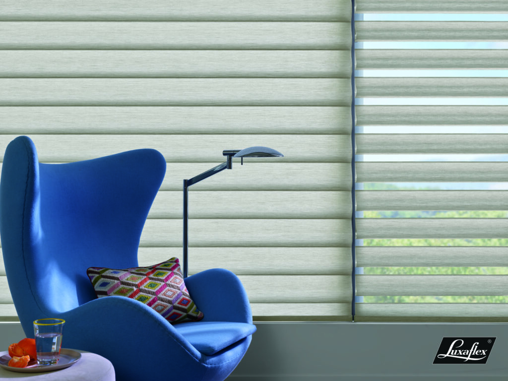 Luxaflex Pirouette in an Office 2