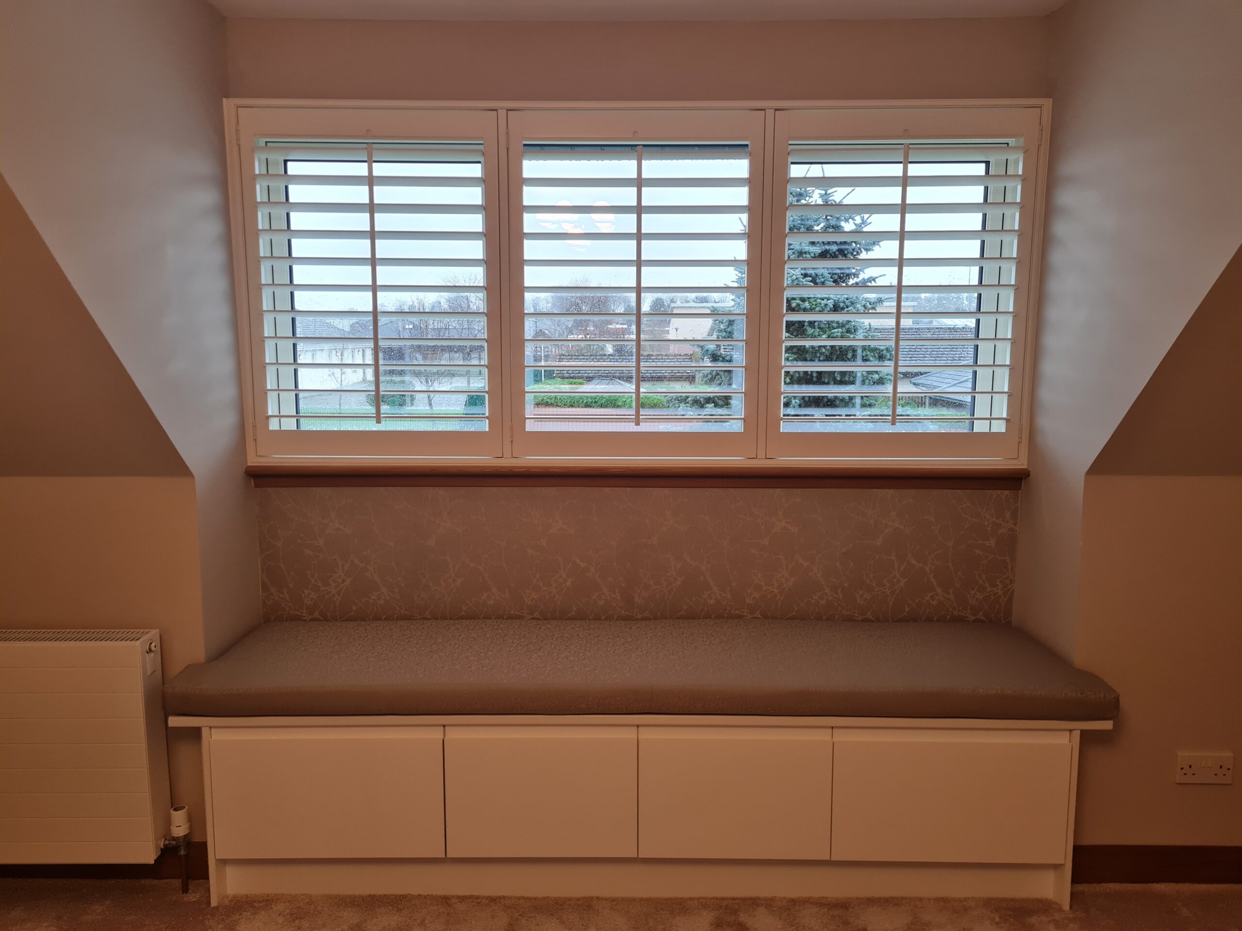 Why Buying Shutters Online Can Be Risky: What to Watch For