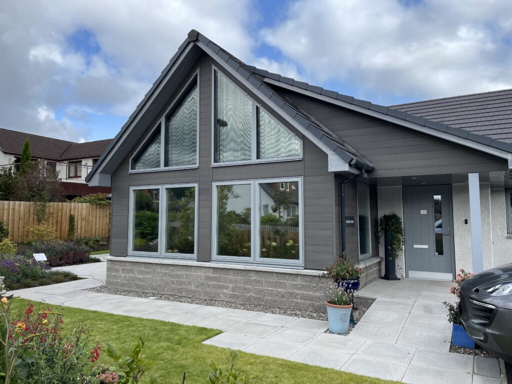 Microlouvre Screens on a Shaped Gable